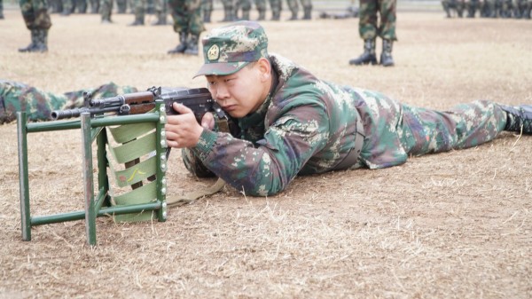 士兵照.jpg